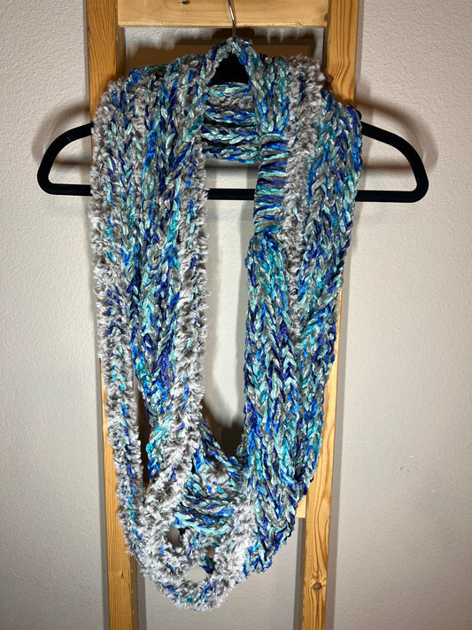 "Cerulean Titan" Luscious Lei - Large, Triple