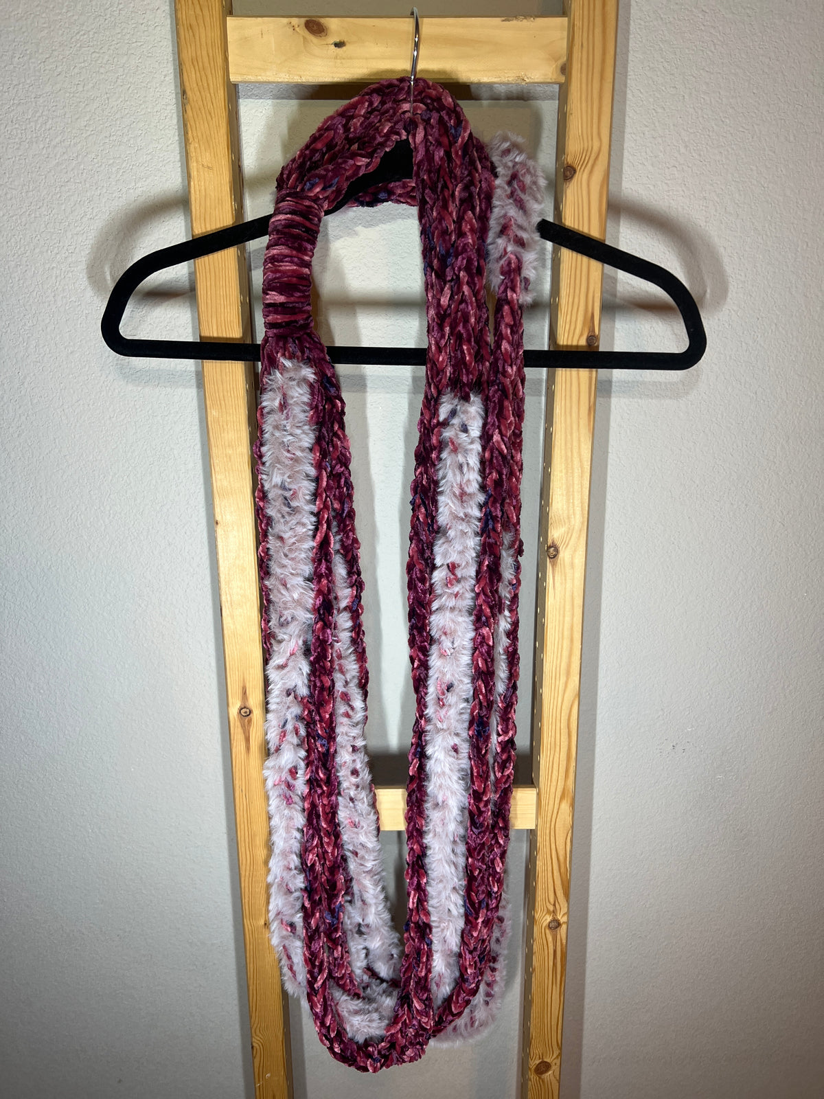 "Mulberry Moth" Luscious Lei, Medium, Fur