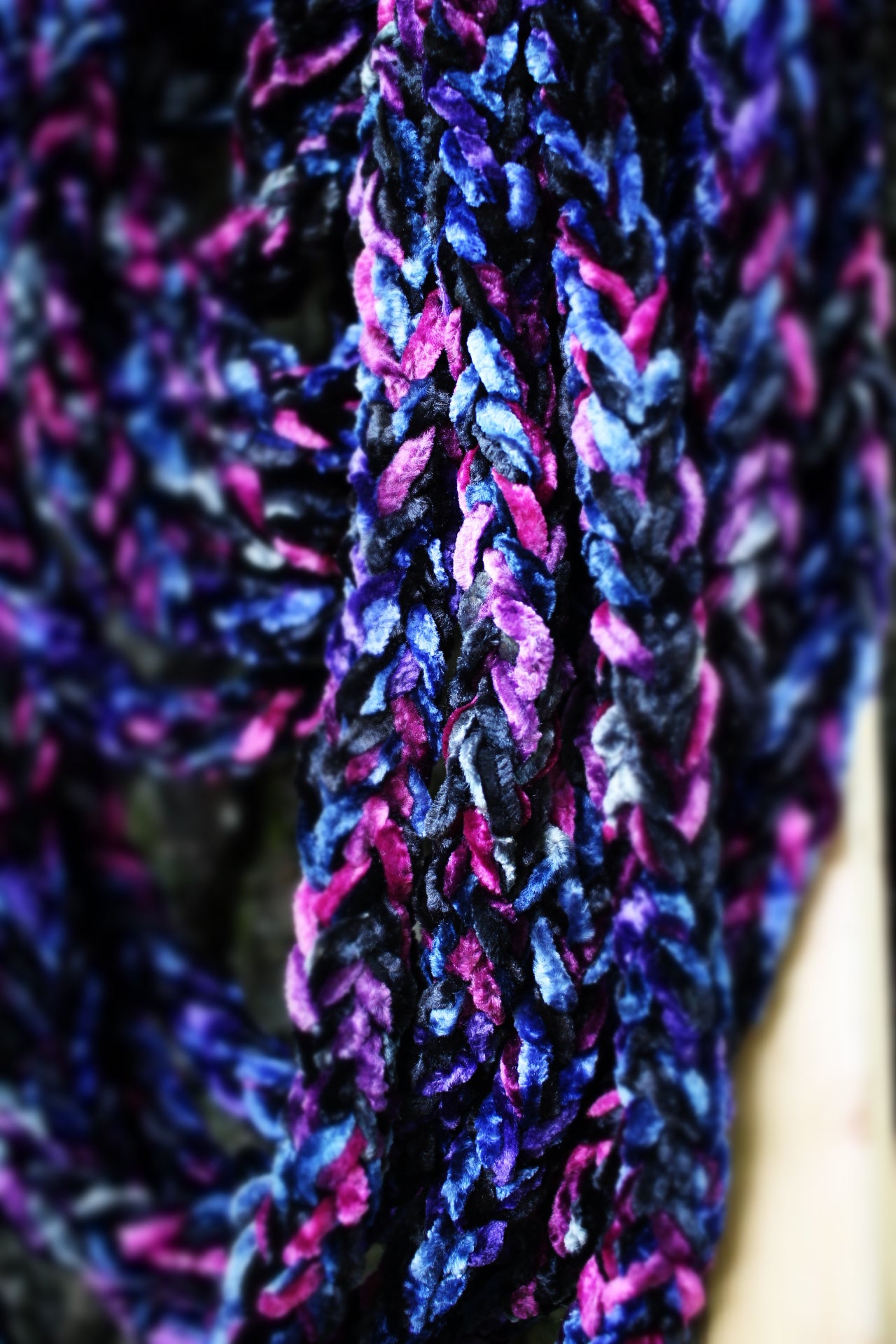 "Nebula" Luscious Lei - Medium, Triple