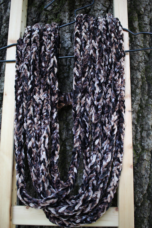 "Bronzite" Luscious Lei - Medium, Triple