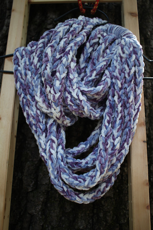 "Bubblegum" Luscious Lei - Medium, Triple