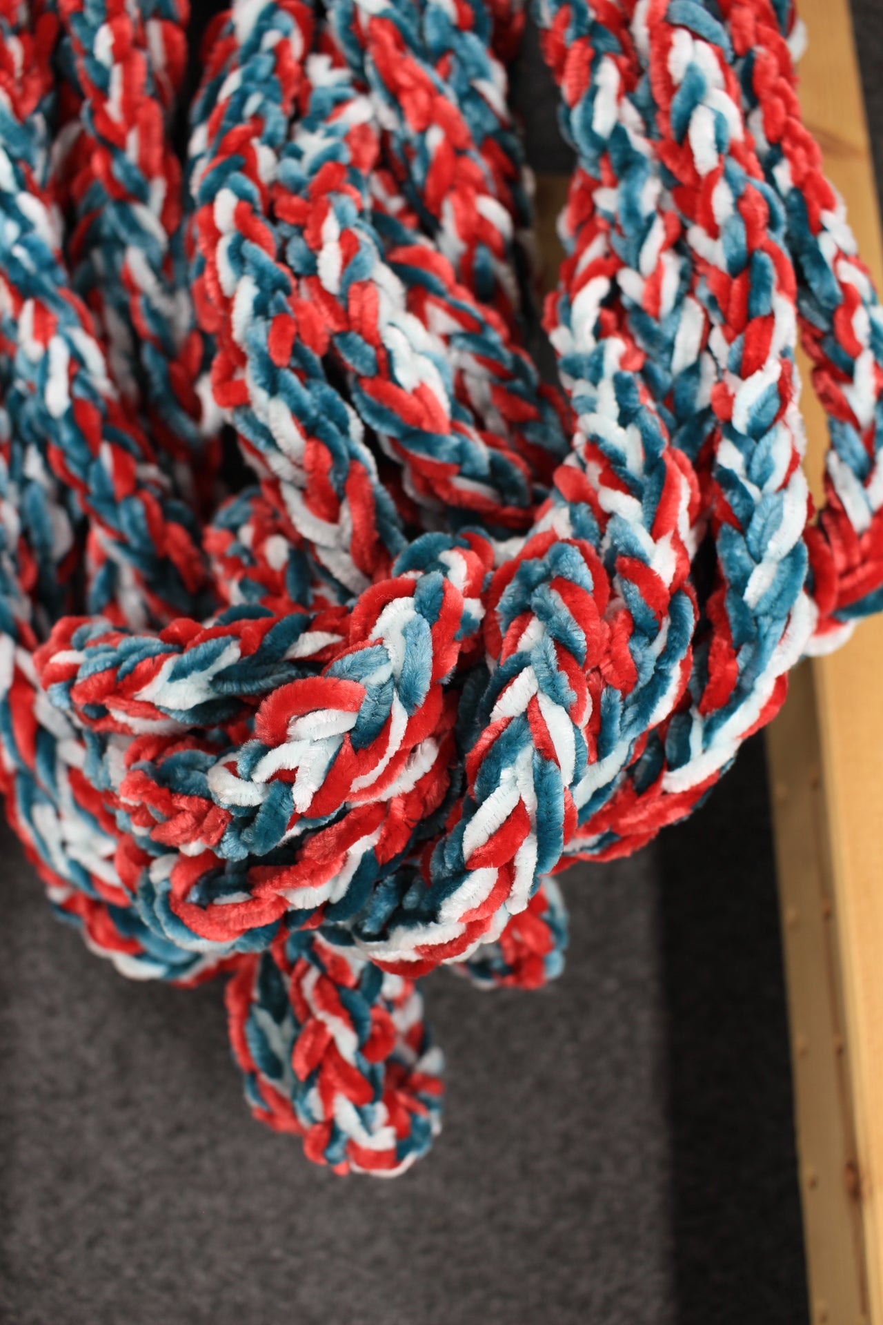 "Candy Cane" Luscious Lei - Large, Triple