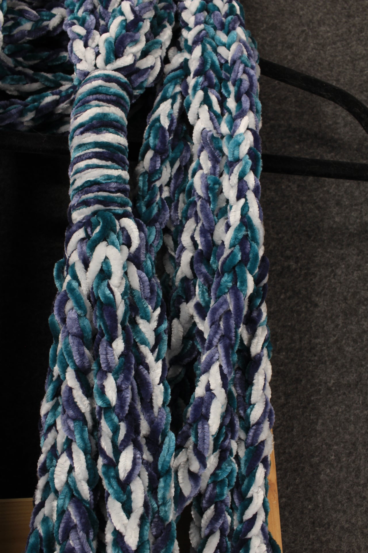 "Blueberry Breeze" Luscious Lei - Large, Triple